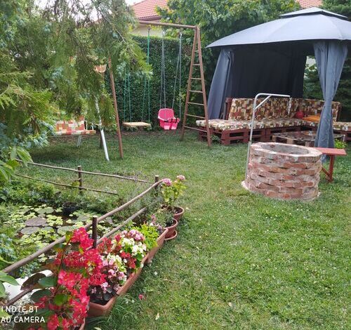 Kata Lak Püspökladány 