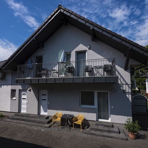 Kikötő Anna Apartmanok Balatonboglár