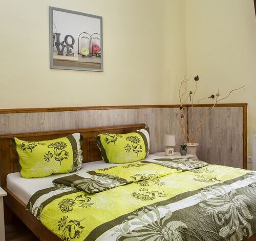 Kis Kacsa Apartman Eger 