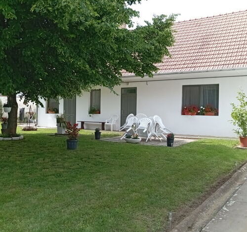 Kisjakabfalva Vendégház 