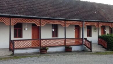 Kőbérc Panzió Üdülőházak Kemping és Étterem Bózsva 