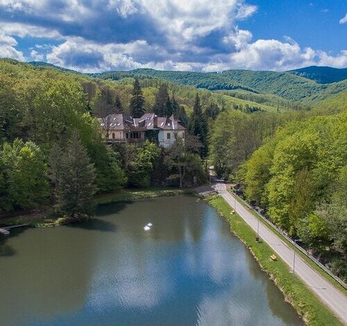 Kőkapu Vadászkastély és Hotel & Apartments Nagyhuta 