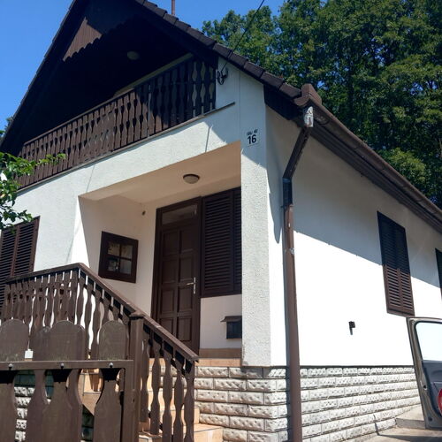 Kökörcsin Vendégház Komló-Sikonda