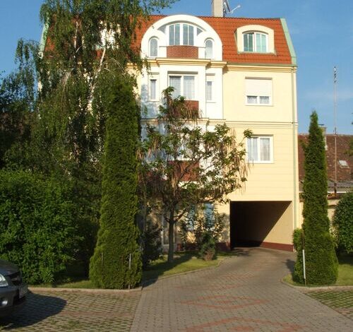 Korona Panzió Debrecen 