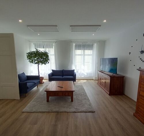 Korvin One Apartman Pápa 