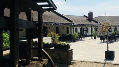 Kostel Panzió Kesztölc 