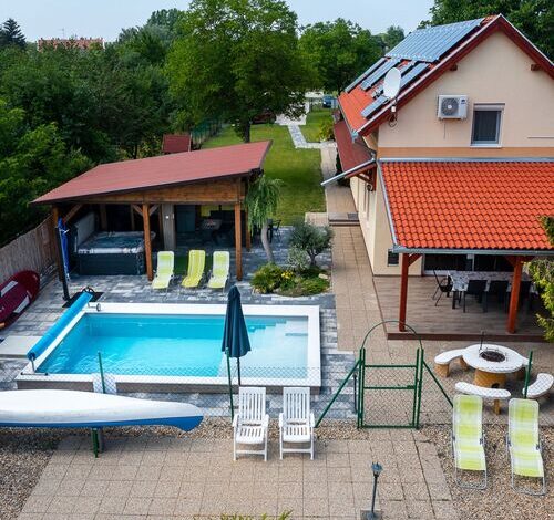 Kozák Apartman és Horgászház Békésszentandrás 