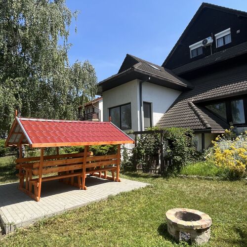 Kristály Apartmanház Vonyarcvashegy