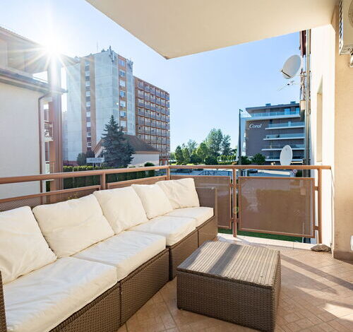 Laguna Beach Family Apartman Siófok by BLTN 