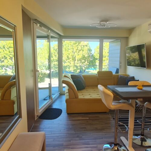Lake Moments – Gyöngy Apartman Balatonszemes