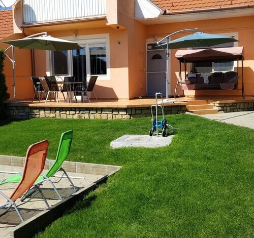 Látvány Apartman Vonyarcvashegy 