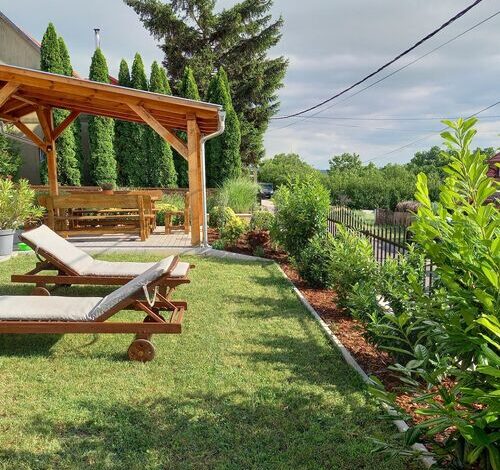 Laura Haus Vonyarcvashegy 