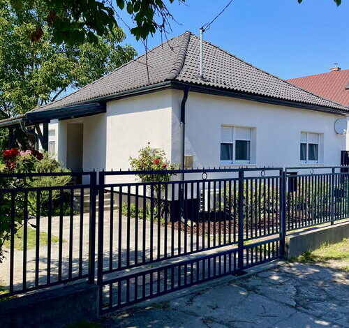 Leander House Siófok 