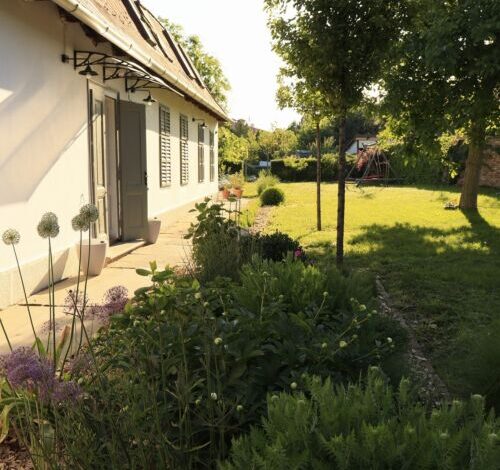 Lelle Cottage Vendégház Balatonlelle 