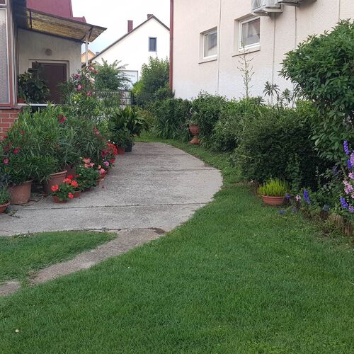 Liliom Apartman 5 Balatonboglár
