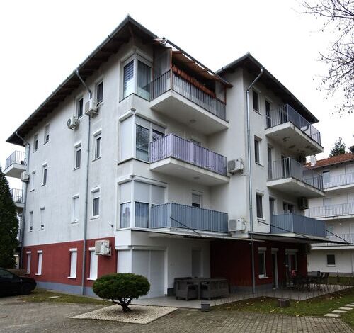 Liliom Apartman Dombóvár 
