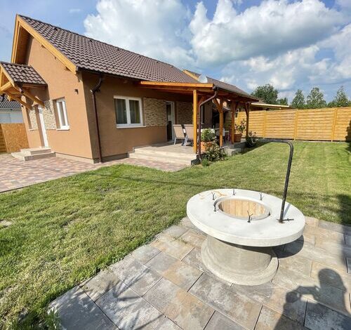 Lilla Apartman Balatonkeresztúr 