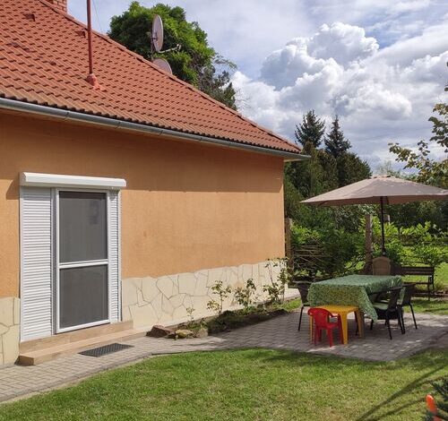 Lorka Vendégház Balatonmáriafürdő 