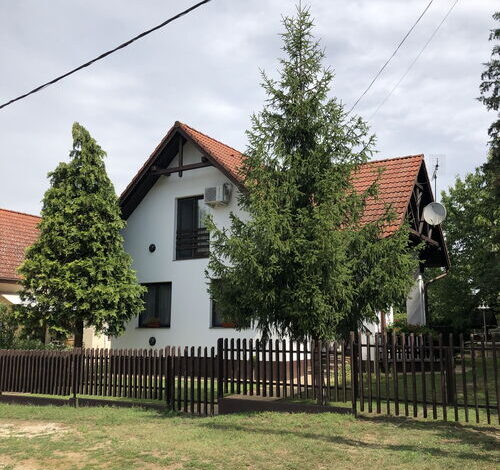 Lovas Vendégház Tiszafüred 