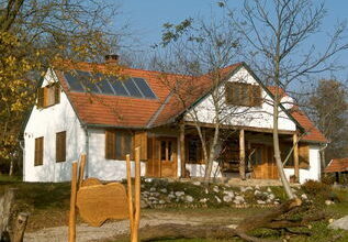 Lovastanya Vendégház Gyűrűfű-Ökofalu 