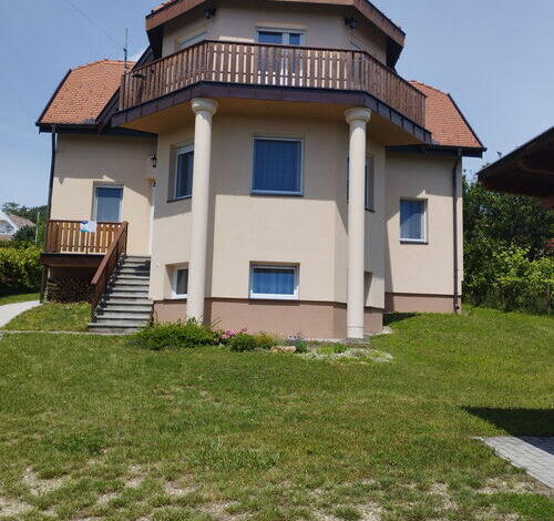 Mandulaapartman Balatongyörök 