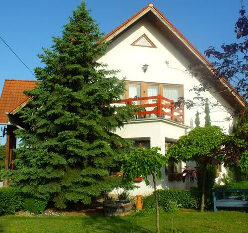 Mandulavirág Vendégház Balatongyörök 