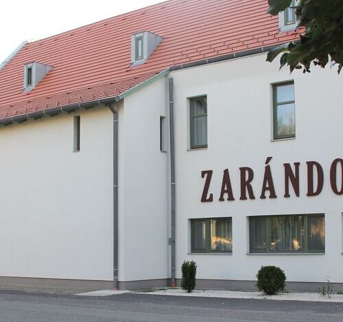 Máriapócsi Lelkigyakorlatos és Zarándokház 