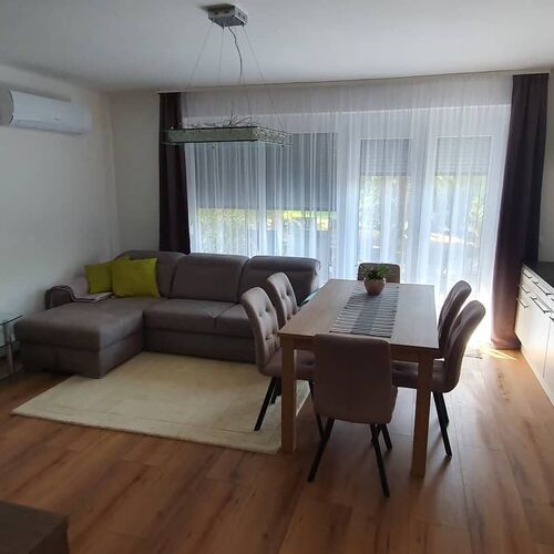 Márk Apartman Balatonszárszó