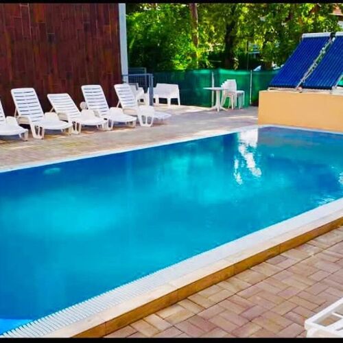 Medencés Apartmanház Balatonlelle