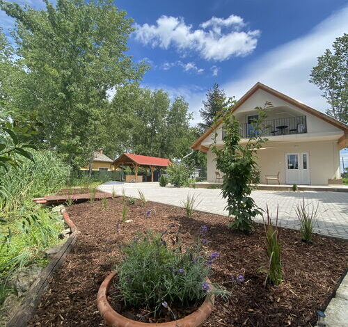 Megnyugtat-LAK Vendégház Tokaj 