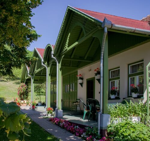 Mézes Vendégház és Apartman Kehidakustány 