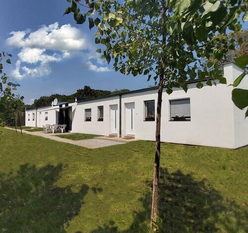 Modern Művész Szállás & Pihenőpark Gyömrő 