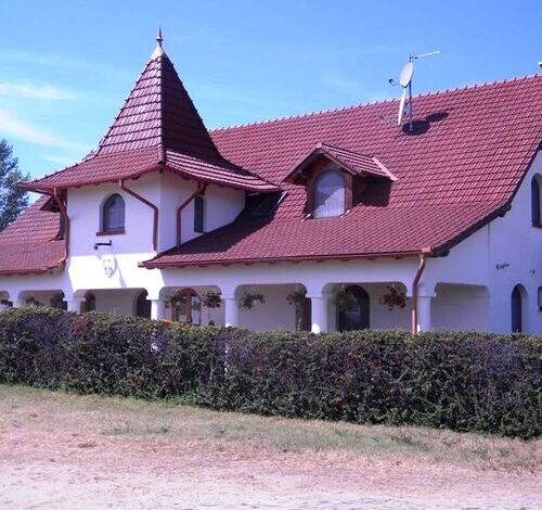 Mustang Ranch Üdülőháztelep Kiskunmajsa 