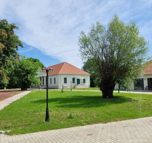Nagy-Besenyei Kúria Panzió Erdőtelek 
