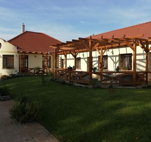 Napkirályfi Udvarház Tápiószőlős 