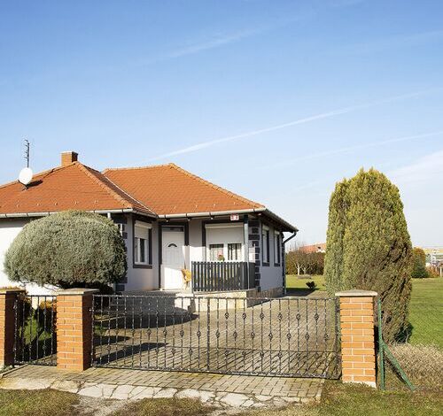 Napsugár Apartman Lenti 