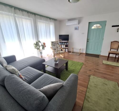 Napvirág Magánszállás Balatonakarattya 