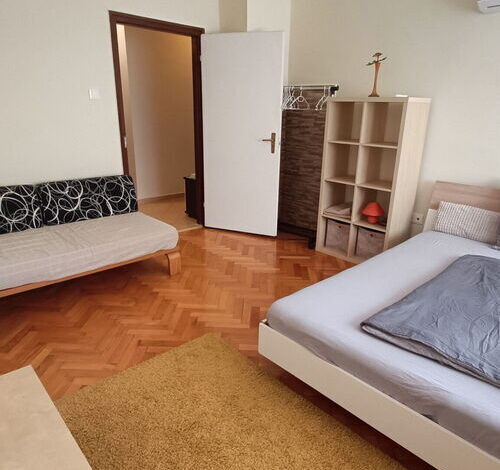 NewIsland Family Apartman Sárvár 