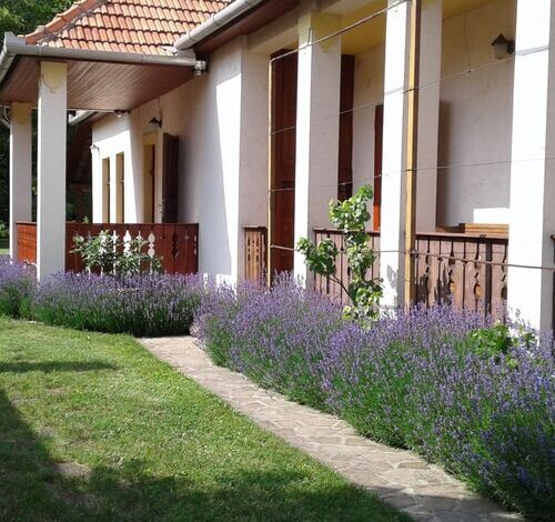 Nosztalgia Vendégház Mezőkövesd 