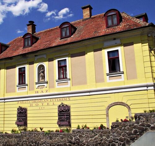 Offi Ház Hotel Eger 