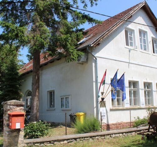 Önkormányzat Vendégház Balatonhenye 