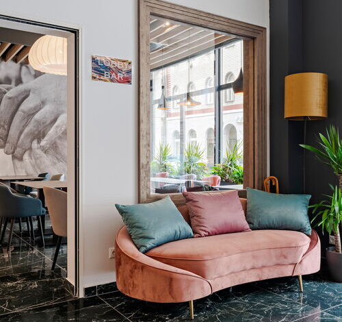 Onyx Luxury****Budapest 