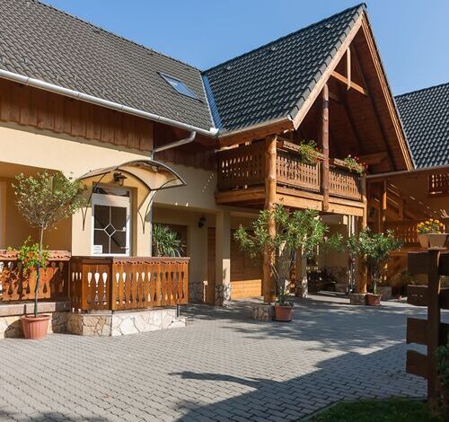 Páratlan Apartmanház Szilvásvárad 