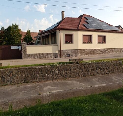 Patakparti Vendégház (Benkovics ház) Pilismarót 