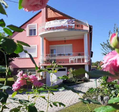 Pátri Apartmanház Keszthely 