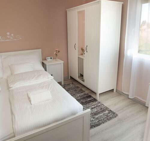 Páva Apartmanok Berekfürdő 