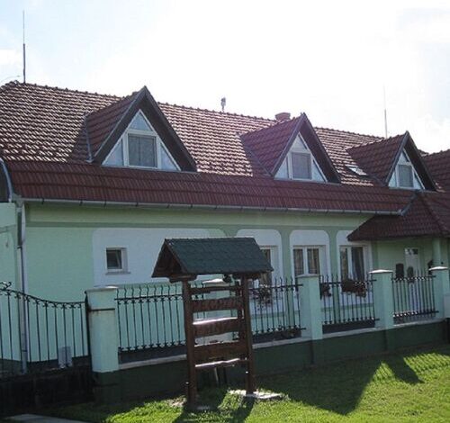 Pegazus Szálláshely És Étterem Dombegyház 
