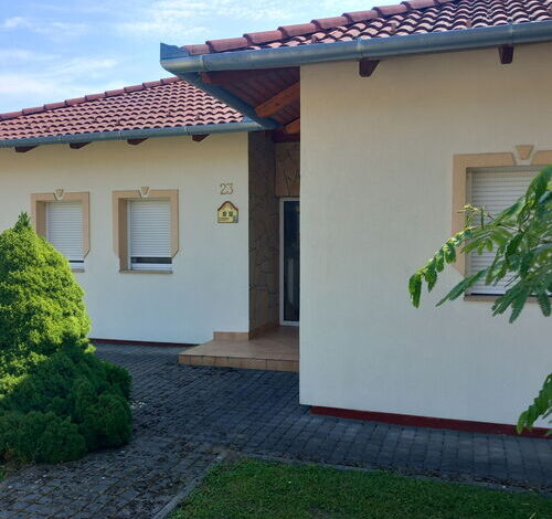 Petra Apartmanház Kehidakustány 