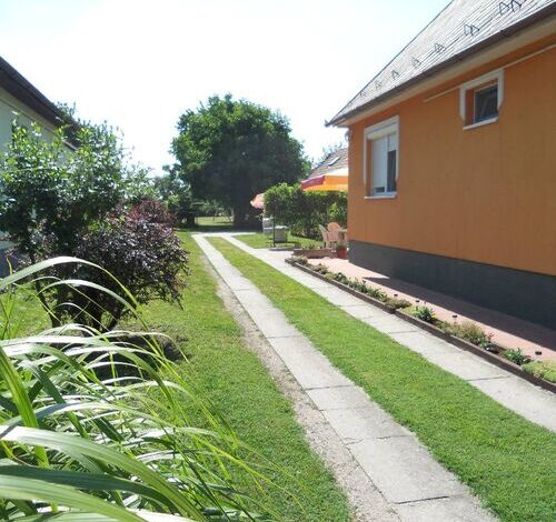 RONI Apartman Balatonlelle 