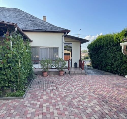 Ravasz Apartman Balatonboglár 